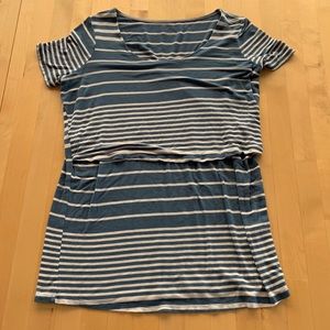 Motherhood maternity and nursing tee shirt - XS